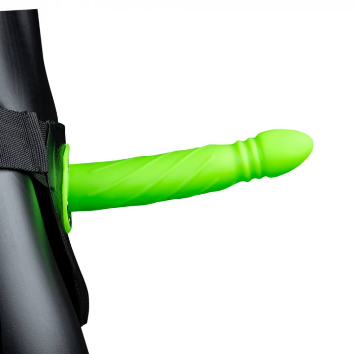 Glow in the Dark Twisted Hollow Strap-On - 8 / 20 cm - Neon Groen - Afbeelding 3